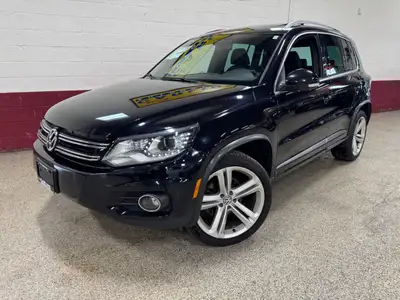 RARE FIND R-LINE HIGHLINE! TOP OF THE LINE! MOST DESIRABLE COLOR COMBO! LOCAL ONTARIO 1 OWNER SUV! E...
