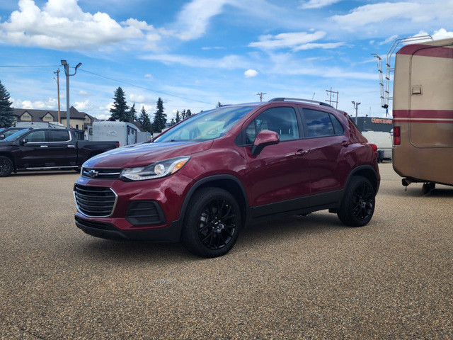 2022 Chevrolet Trax LT in Cars & Trucks in St. Albert - Image 2