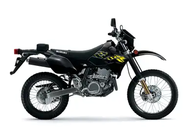 Displacement: 398cc Bore and Stroke: 90.0mm x 62.6mm (3.5in x2.5in) Compression Ratio: 11.3 : 1 Fuel...
