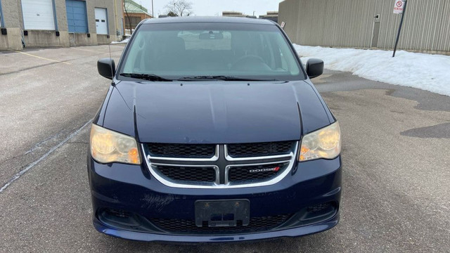 2012 Dodge Grand Caravan SE Front-wheel Drive Passenger Van Auto in Cars & Trucks in Mississauga / Peel Region - Image 3