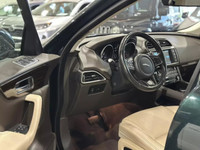 2017 Jaguar F-PACE 35T PRESTIGE/AWD/AC/CUIR/TOIT PANO/GPS/CAMERA/BLTH/MAGS/1 SEUL PROPRIETAIRE !!! 5... (image 8)