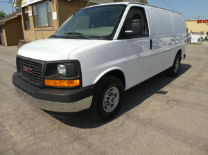 2017 GMC Savana 2500 CARGO