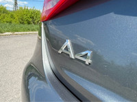 QUATTRO / AS IS SALE / ENGINE LIGHT FLASHING ALL WHEEL DRIVE / LEATHER INTERIOR / 6 SPEED MANUAL Ple... (image 6)