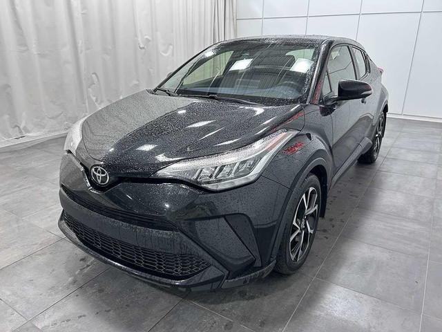 2021 Toyota C-HR XLE PREMIUM - SIEGES CHAUFFANTS VOLANT CHAUFFAN in Cars & Trucks in Québec City - Image 3