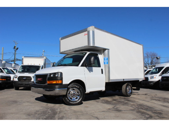 2021 GMC Savana CUBE 12 PIEDS DECK 6.6 LITRES ROUE SIMPLE in Cars & Trucks in Laval / North Shore - Image 2