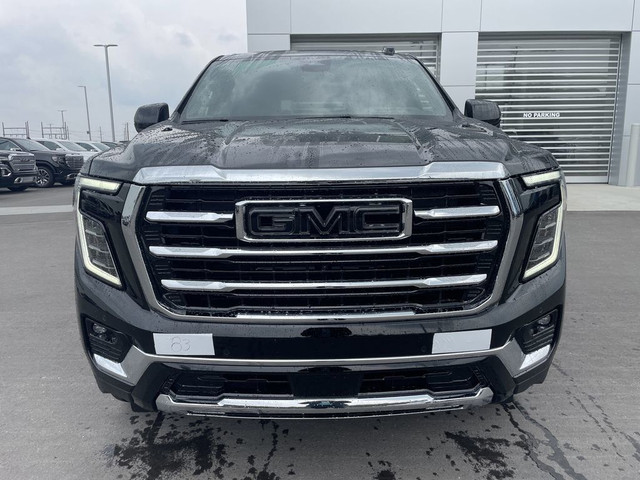 2025 GMC Yukon XL Elevation in Cars & Trucks in Calgary - Image 2