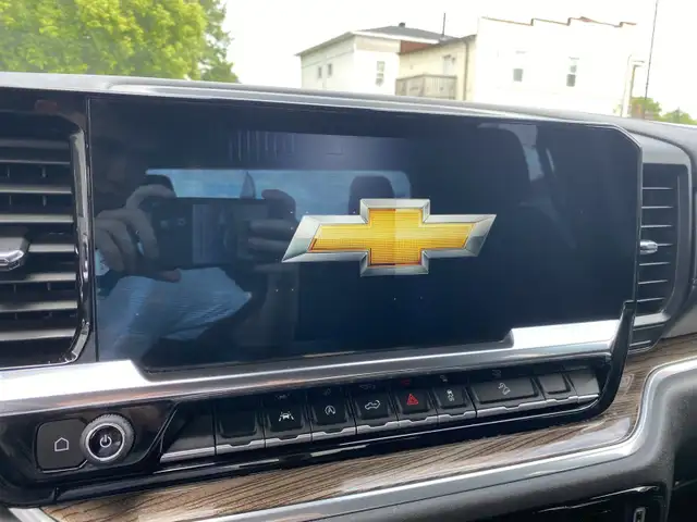 2022 Chevrolet Silverado 1500 RST dans Autos et camions dans Cornwall - Image 24