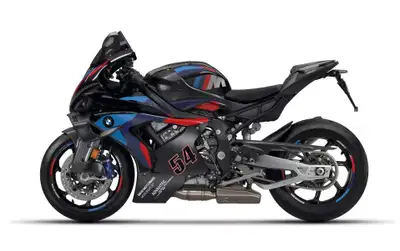 Come and meet our experts at Gabriel BMW Moto / Moto International, your dealer in Montreal since 19...