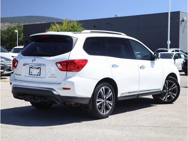 2017 Nissan Pathfinder 4WD 4dr Platinum - No Accidents / BC Vehi in Cars & Trucks in Penticton - Image 3
