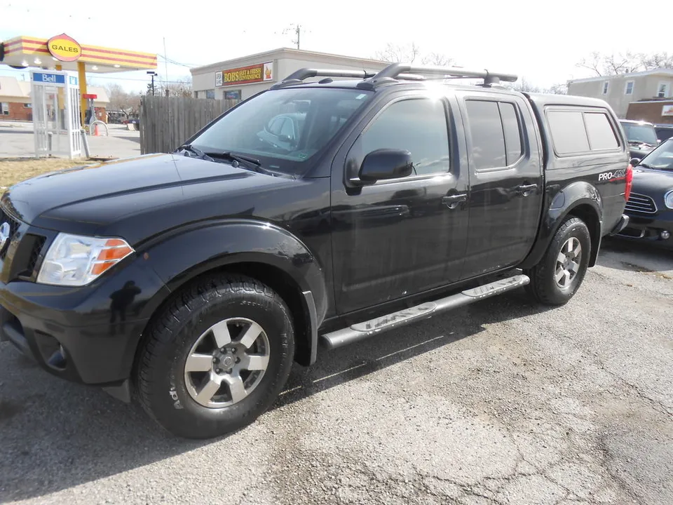 2010 Nissan Frontier 4WD Crew Cab SWB Auto PRO-4X