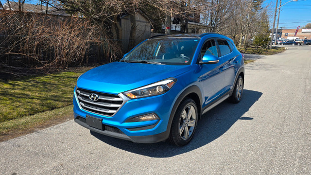 2017 Hyundai Tucson Luxury AWD  Nav ,Leather Heated Seats , Blin in Cars & Trucks in City of Toronto - Image 2