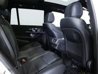 VENDU!!! 2022 Mercedes-Benz GLS63 4MATIC+ AMG V8 BITURBO 4.0 603HP, 7 Seater, Polar White on Black E... (image 8)
