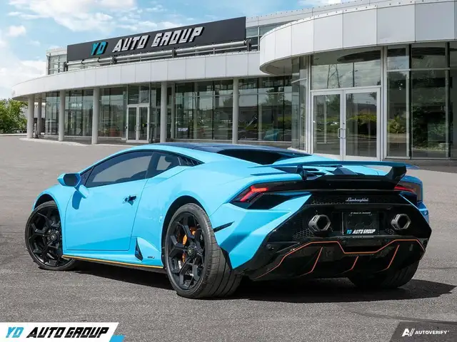 2023 Lamborghini Huracan Lamborghini Huracan Tecnica l Clean Car dans Autos et camions dans Région de Markham/York - Image 6