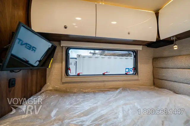 2025 Winnebago Navion 24J in RVs & Motorhomes in Kelowna - Image 21