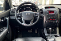 3.5 L 6 Cyl Engine Vehicle Options: Leather Interior, Sunroof, Rear Back Up Camera, Heated Seats, Bl... (image 4)