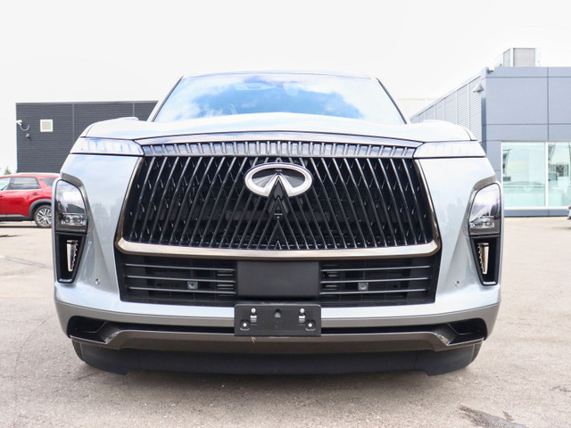 2025 Infiniti QX80 AUTOGRAPH in Cars & Trucks in Oakville / Halton Region - Image 2
