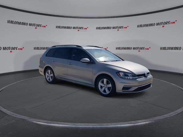 2019 Volkswagen Golf SportWagen Comfortline in Cars & Trucks in Hamilton - Image 2