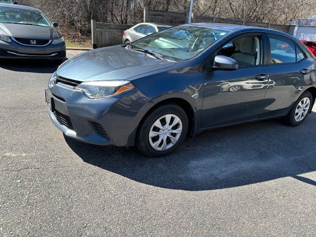 2016 Toyota Corolla No accidents 2 sets of wheels and tires  in Cars & Trucks in Cambridge - Image 4