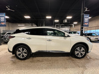 Our 2023 Nissan Murano SV AWD helps make your journeys more comfortable more convenient, and more fu... (image 5)