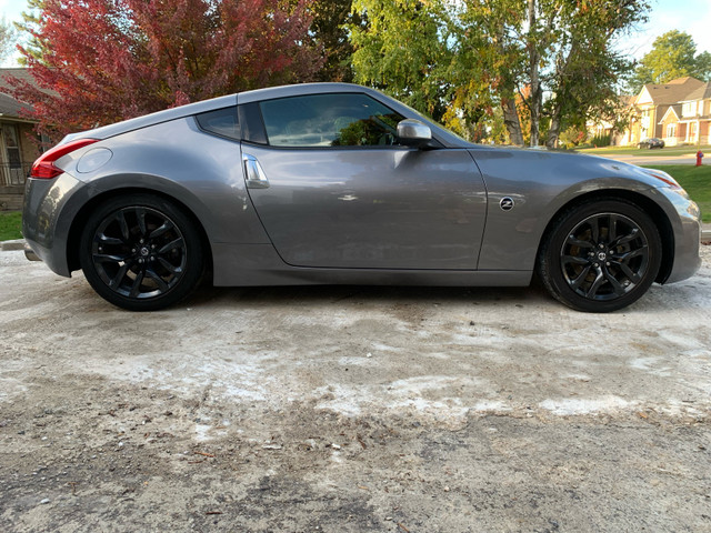 2017 Nissan 370Z Basic in Cars & Trucks in Hamilton - Image 2