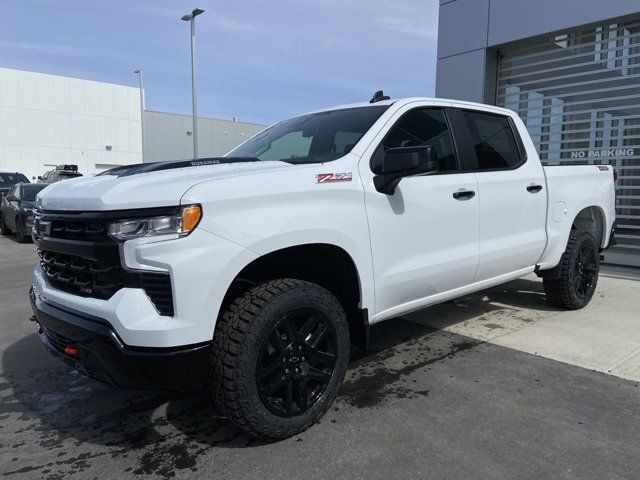 2025 Chevrolet Silverado 1500 LT Trail Boss in Cars & Trucks in Calgary - Image 4