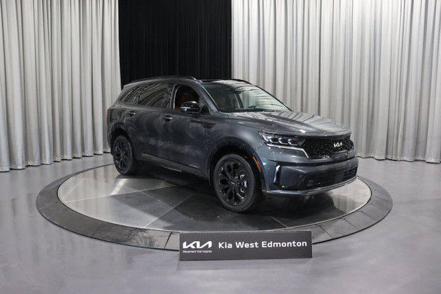 2023 Kia Sorento 2.5T SX w/Black Leather in Cars & Trucks in Edmonton