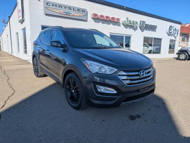 2016 Hyundai Santa Fe Sport AWD 4dr 2.4L Premium for sale in Cars & Trucks in Medicine Hat - Image 3