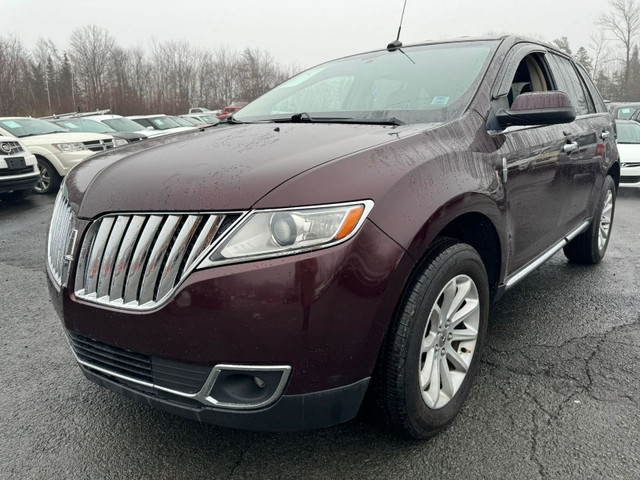 2011 Lincoln MKX 3.7L AWD | Leather | Heated/ Cooled Seats in Cars & Trucks in Bedford