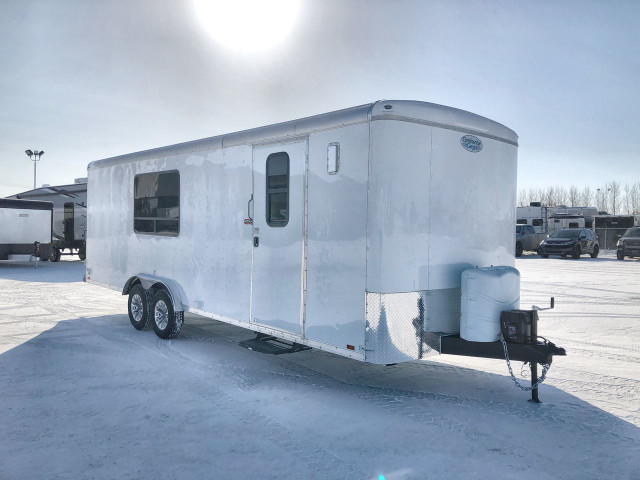 2022 Forest River 8x24 5200lb axles - Loaded Office Trailer in Cargo & Utility Trailers in St. Albert - Image 2