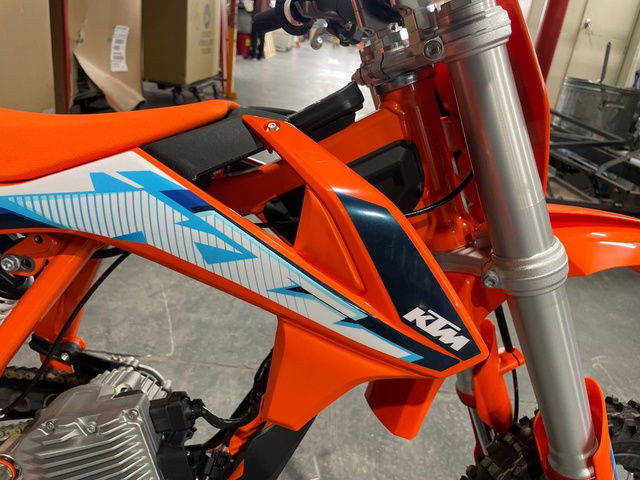 2024 KTM SX-E 3 in Street, Cruisers & Choppers in Calgary - Image 4