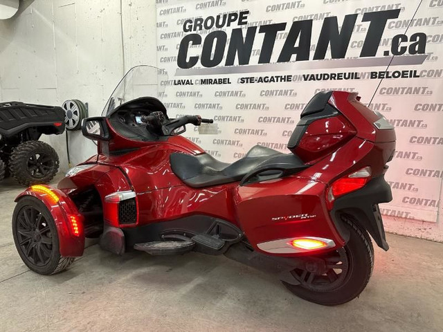 2015 Can-Am SPYDER RT-S (SE6) in Sport Touring in Laval / North Shore - Image 4