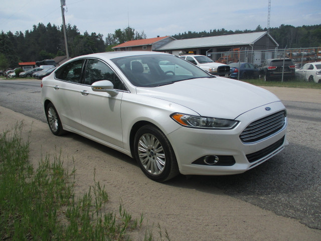 2014 Ford Fusion Hybrid - CERTIFIED in Cars & Trucks in Barrie