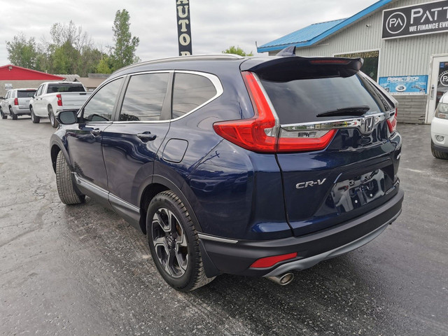 2019 Honda CR-V Touring AWD in Cars & Trucks in Belleville - Image 3