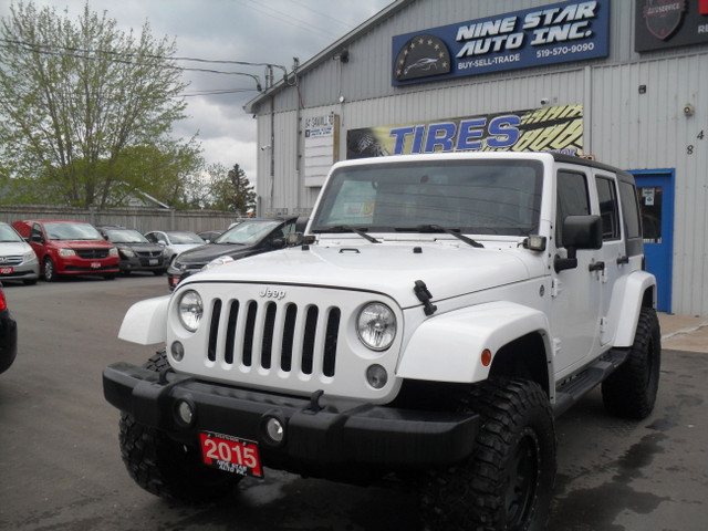 2015 Jeep Wrangler Unlimited Sahara|2 TOPS|CERTIFIED|1 OWNER in Cars & Trucks in Kitchener / Waterloo