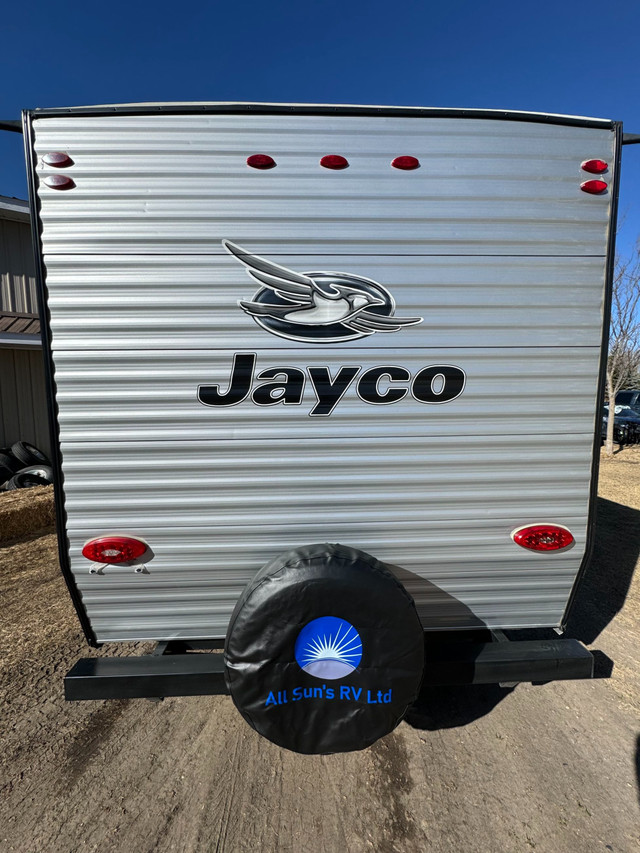 2021 Jayco Jayflight Slx in Travel Trailers & Campers in St. Albert - Image 4