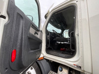 2019 FREIGHTLINER T11664ST;Heavy Duty Trucks - CONVENTIONAL W/O SLEEPER Penske Location 632 BELGRAVE... (image 8)