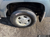 This vehicle is being sold AS IS/AS TRADED and is not represented as being in roadworthy condition,... (image 6)