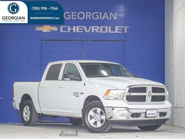 2022 Ram 1500 Classic SLT- Heated Seats & Steering - 4WD in Cars & Trucks in Barrie