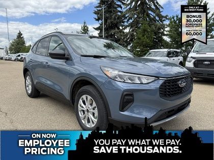 2025 Ford Escape ACTIVE w/COLD WEATHER PKG & MOONROOF in Cars & Trucks in Edmonton