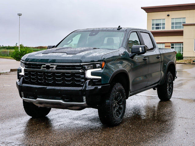2025 Chevrolet Silverado 1500 ZR2 in Cars & Trucks in Strathcona County - Image 4