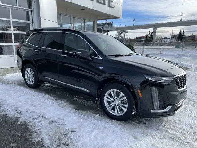 2023 Cadillac XT6 Luxury in Cars & Trucks in Calgary - Image 10