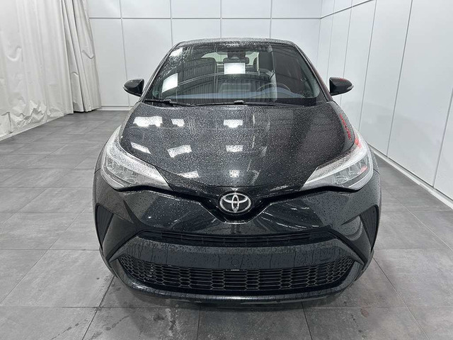 2021 Toyota C-HR XLE PREMIUM - SIEGES CHAUFFANTS VOLANT CHAUFFAN in Cars & Trucks in Québec City - Image 2