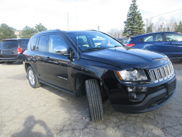 2014 Jeep Compass 4WD 4dr North in Cars & Trucks in Mississauga / Peel Region - Image 3