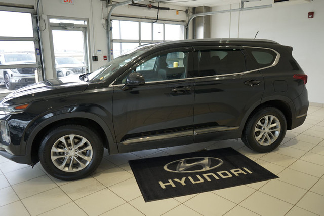 2019 Hyundai Santa Fe Essential in Cars & Trucks in Edmonton - Image 2