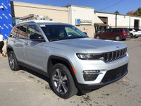 What is included in the 3-year Jeep Wave Membership: Up to 6 oil changes and tire rotations Dedicate... (image 2)