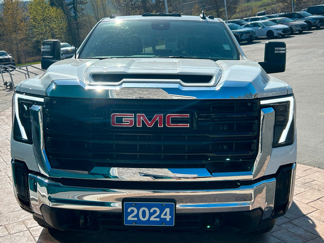 2024 GMC Sierra 2500HD Pro in Cars & Trucks in Kamloops - Image 2