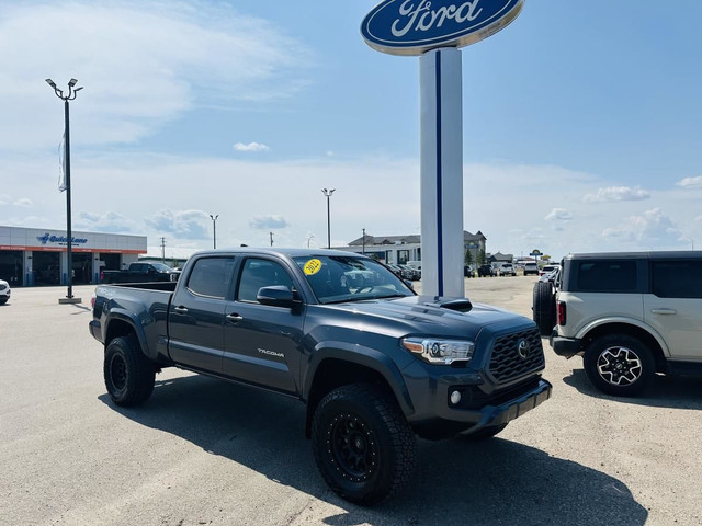 2022 Toyota Tacoma 4x4 TRD SPORT! / LEVELED! / 33 in Cars & Trucks in Edmonton - Image 2