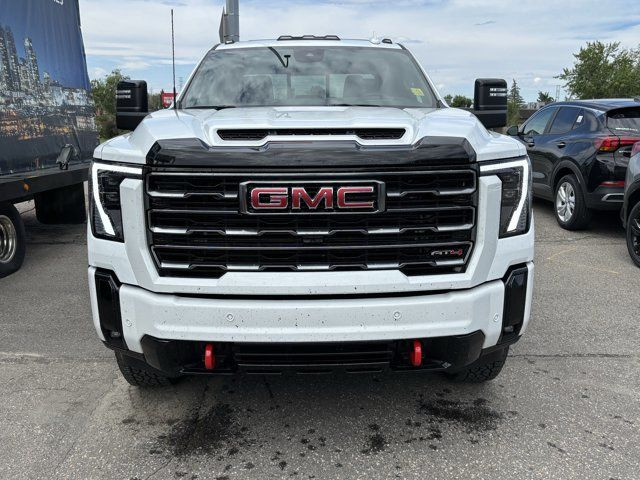2025 GMC Sierra 2500HD AT4 in Cars & Trucks in Calgary - Image 2