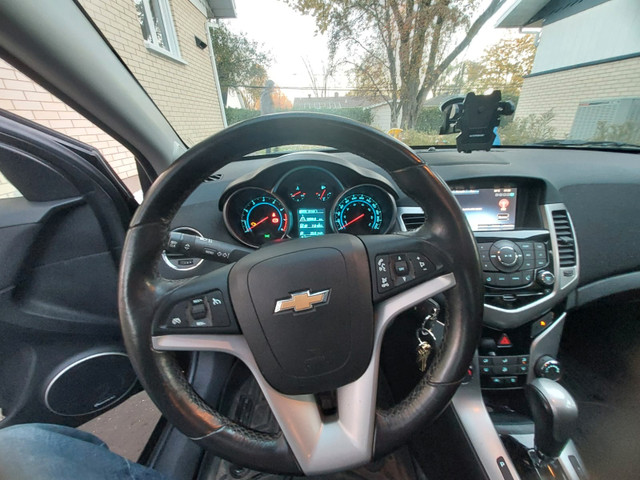 2014 Chevrolet Cruze 1LT in Cars & Trucks in Québec City - Image 4