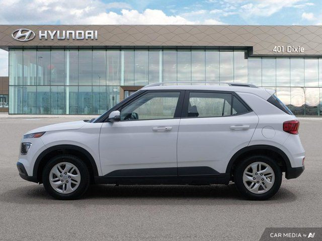 2022 Hyundai Venue Preferred in Cars & Trucks in Mississauga / Peel Region - Image 2